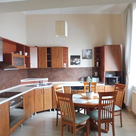 M10 Old Town Apartments 科希策 外观 照片