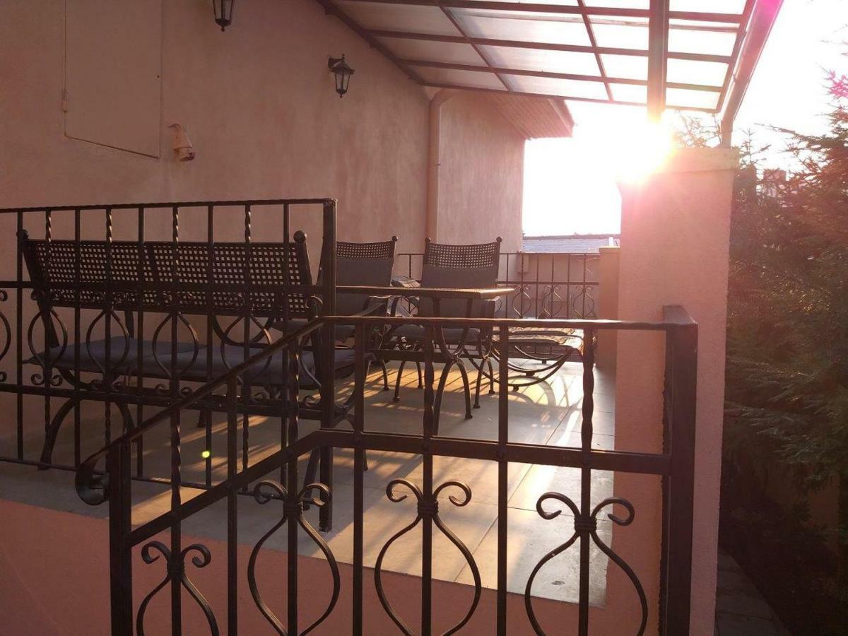 M10 Old Town Apartments 科希策 外观 照片