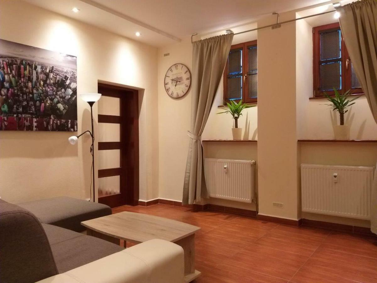 M10 Old Town Apartments 科希策 外观 照片