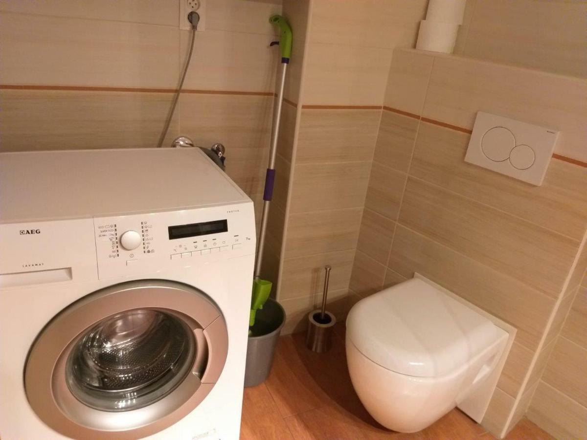 M10 Old Town Apartments 科希策 外观 照片
