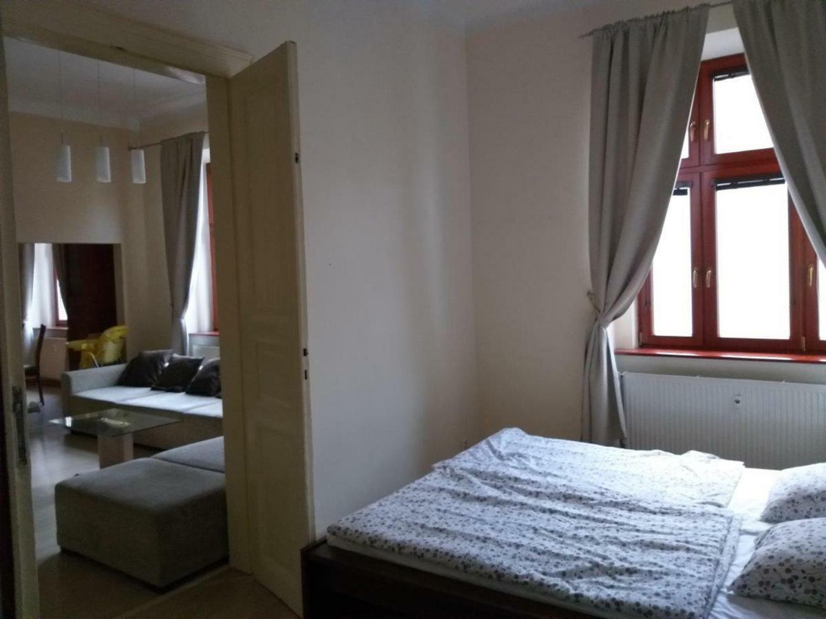 M10 Old Town Apartments 科希策 外观 照片