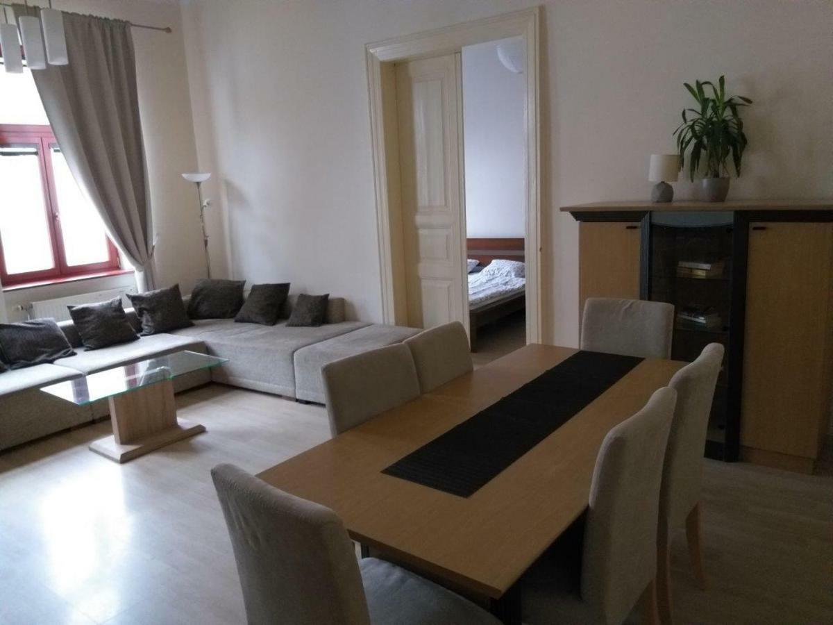 M10 Old Town Apartments 科希策 外观 照片