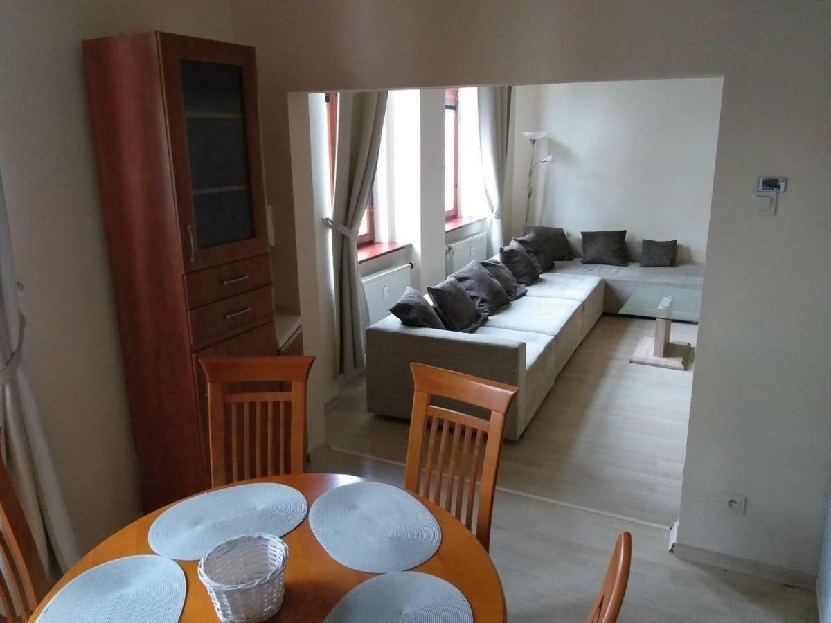 M10 Old Town Apartments 科希策 外观 照片
