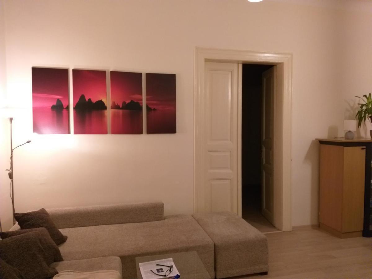 M10 Old Town Apartments 科希策 外观 照片